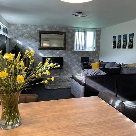Hoffman Hideaway Apartment Бъкстън Екстериор снимка